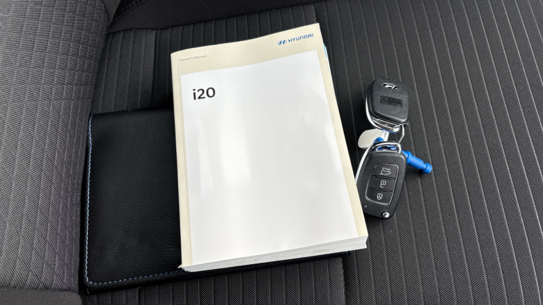 Hyundai i20 1.0T GDi 48V MHD SE Connect 5dr Petrol Hatchback